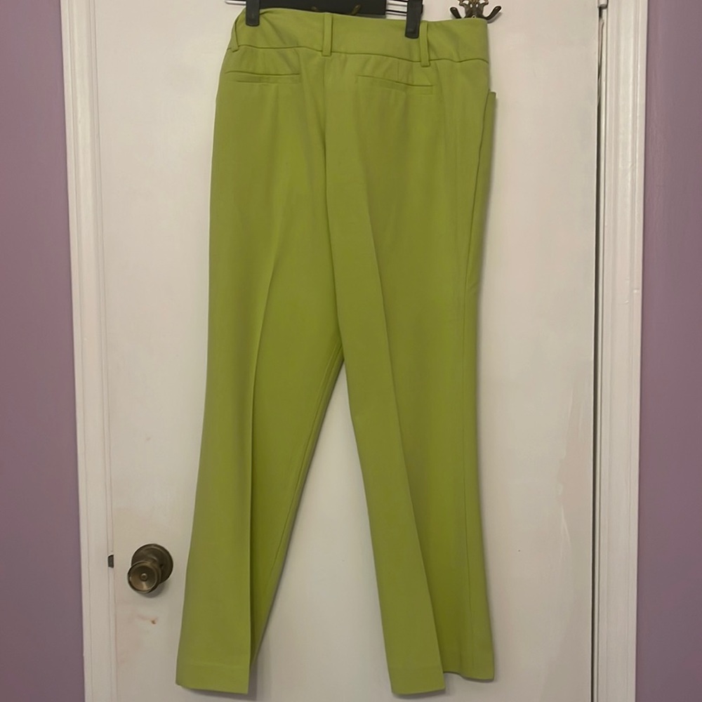 New York & company 7th Avenue gently worn size 16 petite.